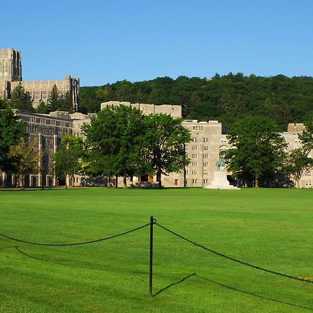 Hyatt House Fishkill-Poughkeepsie Hotel Ngoại thất bức ảnh