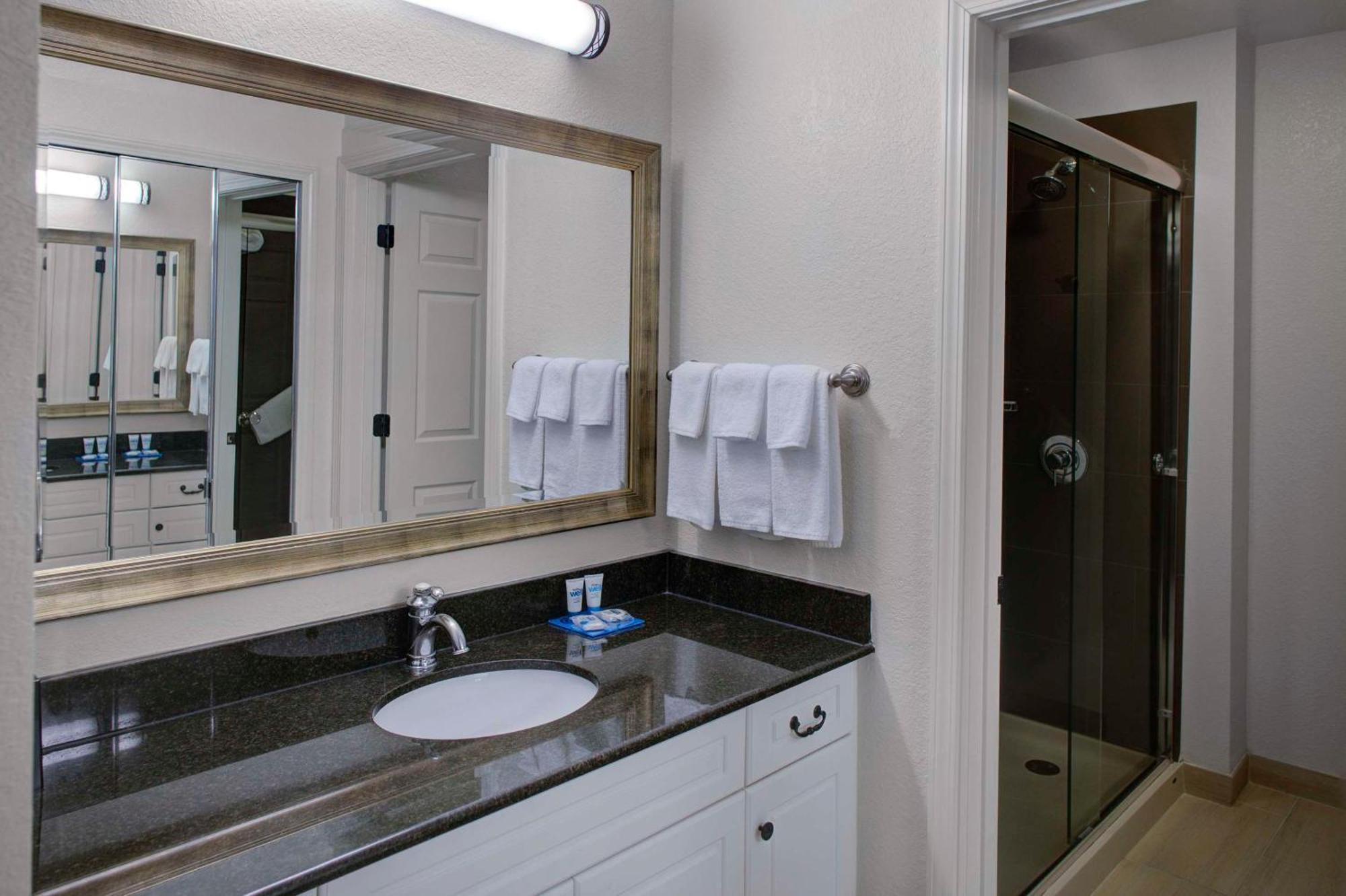 Hyatt House Fishkill-Poughkeepsie Hotel Ngoại thất bức ảnh